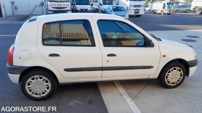 RENAULT CLIO 1.2 ESSENCE RTE - Henkilöauto: kuva RENAULT CLIO 1.2 ESSENCE RTE - Henkilöauto RENAULT CLIO 1.2 ESSENCE RTE - Henkilöauto: kuva RENAULT CLIO 1.2 ESSENCE RTE - Henkilöauto