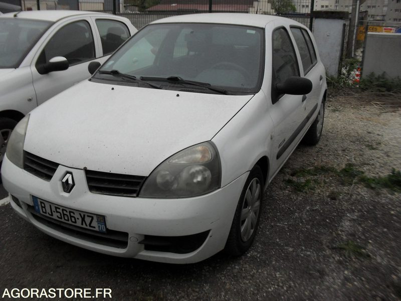 RENAULT CLIO 1.5 DCI 5 PORTES - Henkilöauto: kuva RENAULT CLIO 1.5 DCI 5 PORTES - Henkilöauto RENAULT CLIO 1.5 DCI 5 PORTES - Henkilöauto: kuva RENAULT CLIO 1.5 DCI 5 PORTES - Henkilöauto