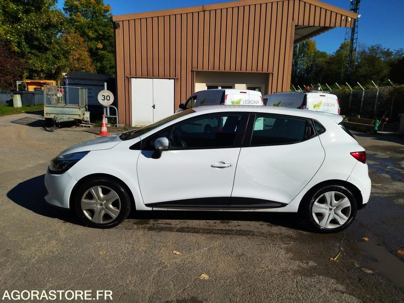 RENAULT CLIO DE 2013 AVEC 258818 KM - Henkilöauto: kuva RENAULT CLIO DE 2013 AVEC 258818 KM - Henkilöauto RENAULT CLIO DE 2013 AVEC 258818 KM - Henkilöauto: kuva RENAULT CLIO DE 2013 AVEC 258818 KM - Henkilöauto