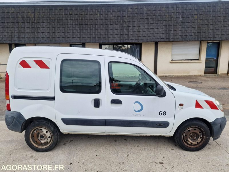 RENAULT KANGOO - LOT N°2 - Pieni pakettiauto: kuva RENAULT KANGOO - LOT N°2 - Pieni pakettiauto RENAULT KANGOO - LOT N°2 - Pieni pakettiauto: kuva RENAULT KANGOO - LOT N°2 - Pieni pakettiauto