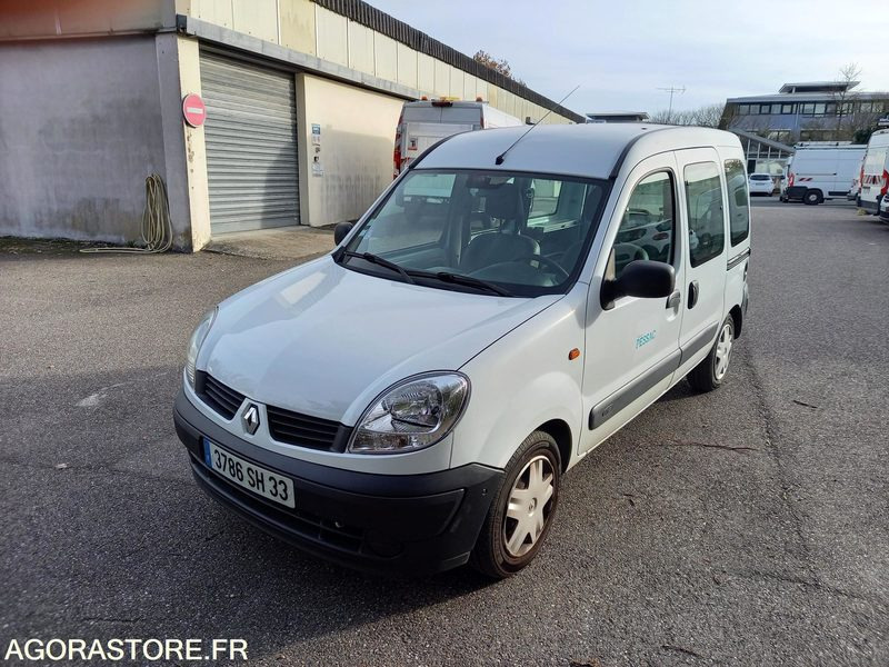 RENAULT Kangoo 3786-SH-33 GPL DANS L'ÉTAT - Pieni pakettiauto: kuva RENAULT Kangoo 3786-SH-33 GPL DANS L'ÉTAT - Pieni pakettiauto RENAULT Kangoo 3786-SH-33 GPL DANS L'ÉTAT - Pieni pakettiauto: kuva RENAULT Kangoo 3786-SH-33 GPL DANS L'ÉTAT - Pieni pakettiauto
