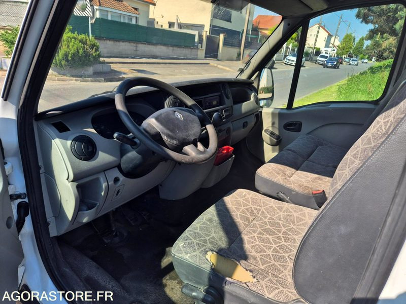 RENAULT MASTER 2.5 DCI 120 CV - 2008 - 182 425km - Pakettiauto: kuva RENAULT MASTER 2.5 DCI 120 CV - 2008 - 182 425km - Pakettiauto RENAULT MASTER 2.5 DCI 120 CV - 2008 - 182 425km - Pakettiauto: kuva RENAULT MASTER 2.5 DCI 120 CV - 2008 - 182 425km - Pakettiauto