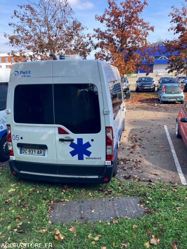 RENAULT MASTER VASP type ambulance - Ambulanssi: kuva RENAULT MASTER VASP type ambulance - Ambulanssi RENAULT MASTER VASP type ambulance - Ambulanssi: kuva RENAULT MASTER VASP type ambulance - Ambulanssi