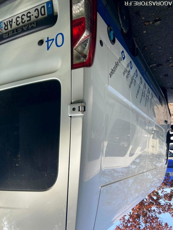 RENAULT MASTER VASP type ambulance - Ambulanssi: kuva RENAULT MASTER VASP type ambulance - Ambulanssi RENAULT MASTER VASP type ambulance - Ambulanssi: kuva RENAULT MASTER VASP type ambulance - Ambulanssi