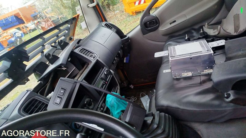 RENAULT MAXITY POUR PIECES - 2013 - 143000km - DA887DA - Kippilava-auto: kuva RENAULT MAXITY POUR PIECES - 2013 - 143000km - DA887DA - Kippilava-auto RENAULT MAXITY POUR PIECES - 2013 - 143000km - DA887DA - Kippilava-auto: kuva RENAULT MAXITY POUR PIECES - 2013 - 143000km - DA887DA - Kippilava-auto