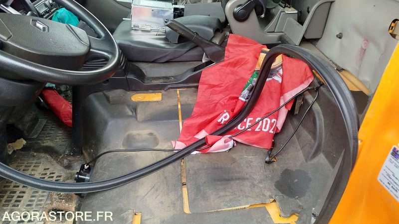 RENAULT MAXITY POUR PIECES - 2013 - 143000km - DA887DA - Kippilava-auto: kuva RENAULT MAXITY POUR PIECES - 2013 - 143000km - DA887DA - Kippilava-auto RENAULT MAXITY POUR PIECES - 2013 - 143000km - DA887DA - Kippilava-auto: kuva RENAULT MAXITY POUR PIECES - 2013 - 143000km - DA887DA - Kippilava-auto