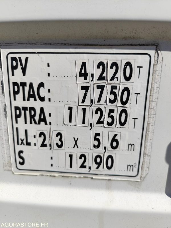 RENAULT S120 CAMION BENNE 1994 144 599 KMS BON ETAT - Kippilava-auto: kuva RENAULT S120 CAMION BENNE 1994 144 599 KMS BON ETAT - Kippilava-auto RENAULT S120 CAMION BENNE 1994 144 599 KMS BON ETAT - Kippilava-auto: kuva RENAULT S120 CAMION BENNE 1994 144 599 KMS BON ETAT - Kippilava-auto