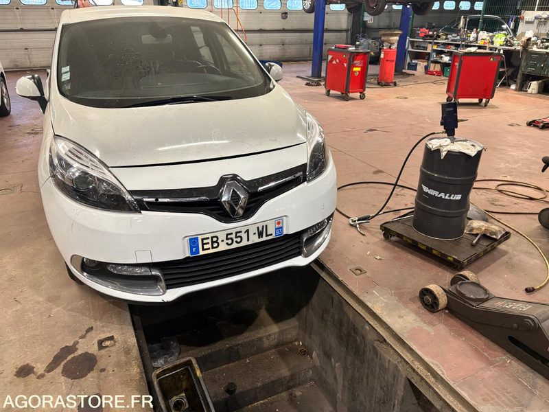 RENAULT SCENIC 3 - 113000KMS - 2016 - Henkilöauto: kuva RENAULT SCENIC 3 - 113000KMS - 2016 - Henkilöauto RENAULT SCENIC 3 - 113000KMS - 2016 - Henkilöauto: kuva RENAULT SCENIC 3 - 113000KMS - 2016 - Henkilöauto