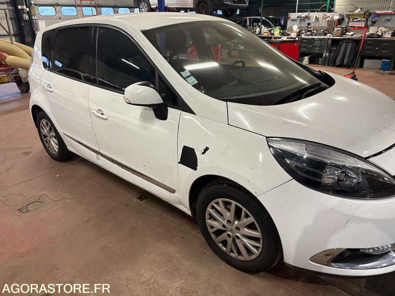 RENAULT SCENIC 3 - 113000KMS - 2016 - Henkilöauto: kuva RENAULT SCENIC 3 - 113000KMS - 2016 - Henkilöauto RENAULT SCENIC 3 - 113000KMS - 2016 - Henkilöauto: kuva RENAULT SCENIC 3 - 113000KMS - 2016 - Henkilöauto