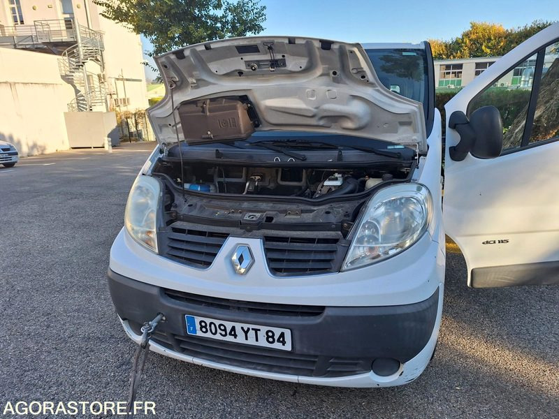 RENAULT TRAFIC - Minibussi, Pikkubussi: kuva RENAULT TRAFIC - Minibussi, Pikkubussi RENAULT TRAFIC - Minibussi, Pikkubussi: kuva RENAULT TRAFIC - Minibussi, Pikkubussi