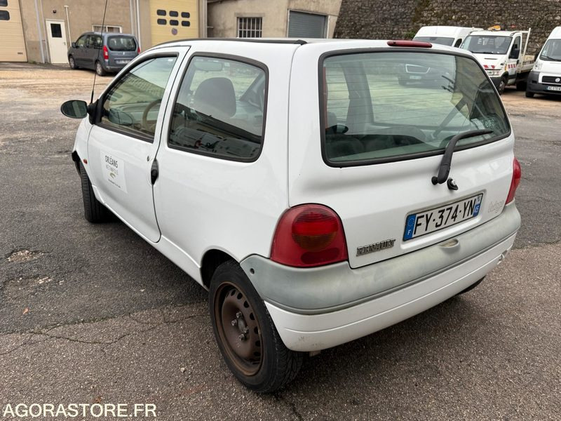 RENAULT TWINGO - 2002 - 158000KM - Henkilöauto: kuva RENAULT TWINGO - 2002 - 158000KM - Henkilöauto RENAULT TWINGO - 2002 - 158000KM - Henkilöauto: kuva RENAULT TWINGO - 2002 - 158000KM - Henkilöauto