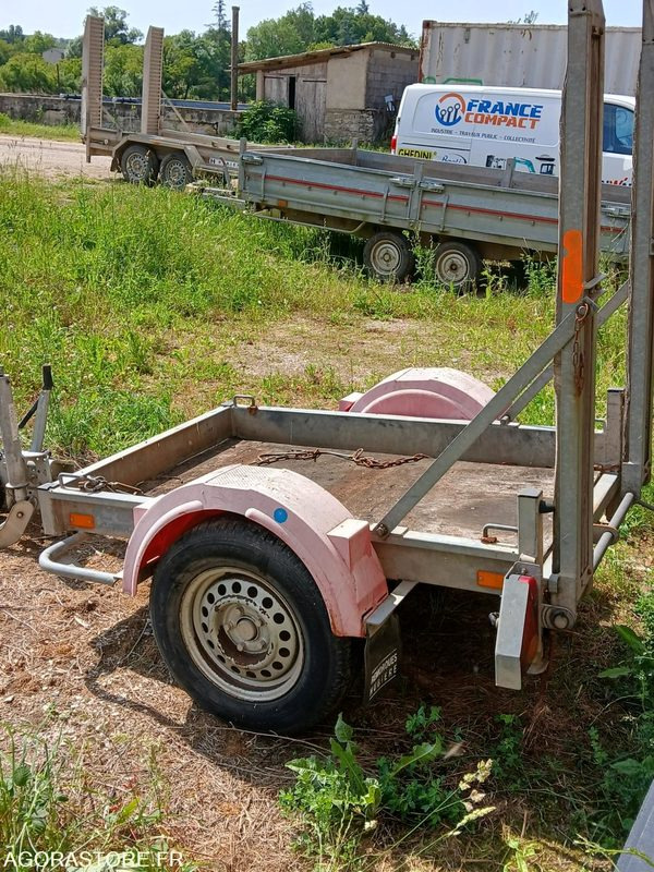 Remorque PORTE ROULEAU HUBIERE - Koneenkuljetusvaunu: kuva Remorque PORTE ROULEAU HUBIERE - Koneenkuljetusvaunu Remorque PORTE ROULEAU HUBIERE - Koneenkuljetusvaunu: kuva Remorque PORTE ROULEAU HUBIERE - Koneenkuljetusvaunu