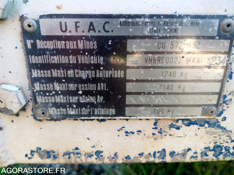 Remorque basculante UFAG - Lavapuoliperävaunu: kuva Remorque basculante UFAG - Lavapuoliperävaunu Remorque basculante UFAG - Lavapuoliperävaunu: kuva Remorque basculante UFAG - Lavapuoliperävaunu
