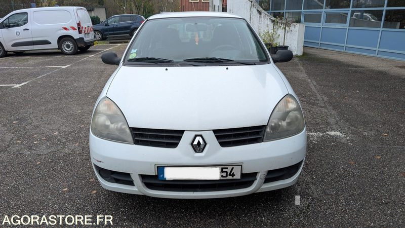 Renault CLIO 2 - Henkilöauto: kuva Renault CLIO 2 - Henkilöauto Renault CLIO 2 - Henkilöauto: kuva Renault CLIO 2 - Henkilöauto