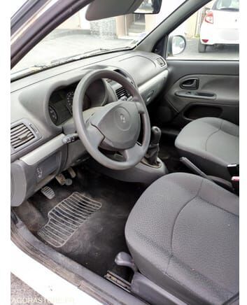 Renault CLIO - Viistoperä: kuva Renault CLIO - Viistoperä Renault CLIO - Viistoperä: kuva Renault CLIO - Viistoperä