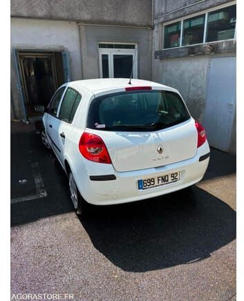 Renault CLIO - Viistoperä: kuva Renault CLIO - Viistoperä Renault CLIO - Viistoperä: kuva Renault CLIO - Viistoperä
