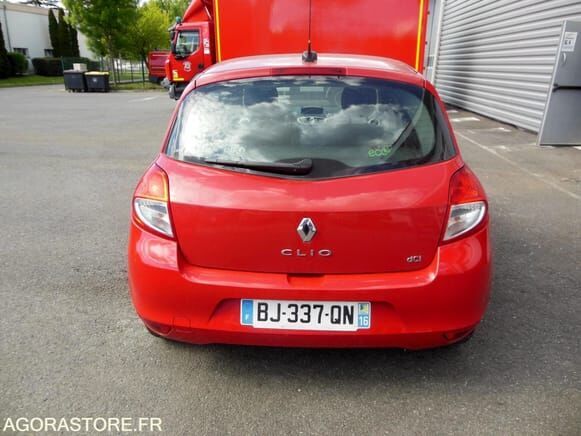 Renault CLIO - Viistoperä: kuva Renault CLIO - Viistoperä Renault CLIO - Viistoperä: kuva Renault CLIO - Viistoperä