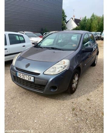Renault CLIO - Viistoperä: kuva Renault CLIO - Viistoperä Renault CLIO - Viistoperä: kuva Renault CLIO - Viistoperä
