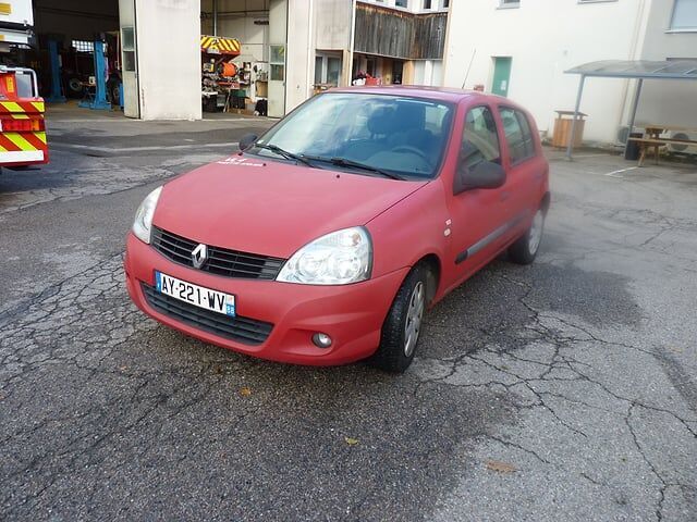 Renault CLIO - Viistoperä: kuva Renault CLIO - Viistoperä Renault CLIO - Viistoperä: kuva Renault CLIO - Viistoperä