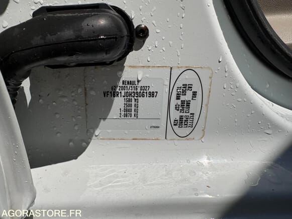 Renault CLIO - Viistoperä: kuva Renault CLIO - Viistoperä Renault CLIO - Viistoperä: kuva Renault CLIO - Viistoperä
