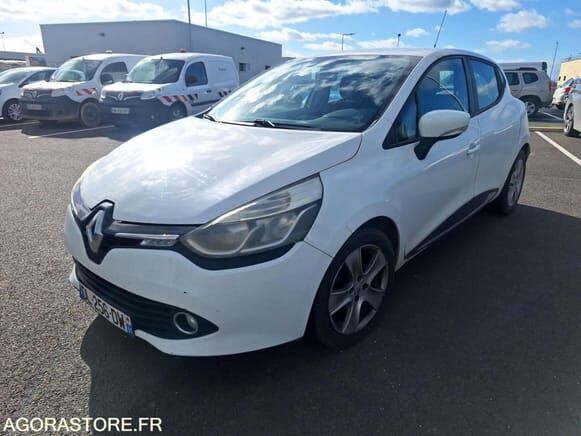 Renault CLIO - Viistoperä: kuva Renault CLIO - Viistoperä Renault CLIO - Viistoperä: kuva Renault CLIO - Viistoperä