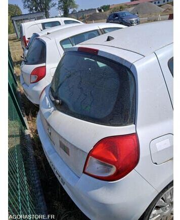 Renault CLIO - Viistoperä: kuva Renault CLIO - Viistoperä Renault CLIO - Viistoperä: kuva Renault CLIO - Viistoperä