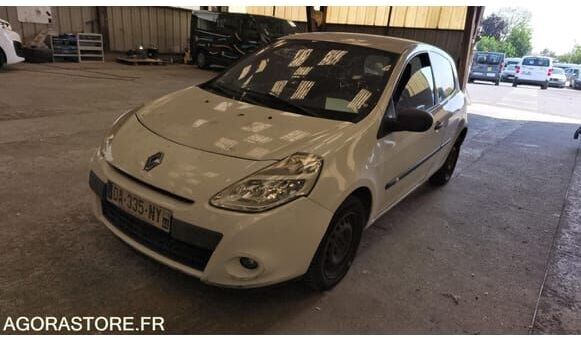 Renault CLIO - Viistoperä: kuva Renault CLIO - Viistoperä Renault CLIO - Viistoperä: kuva Renault CLIO - Viistoperä