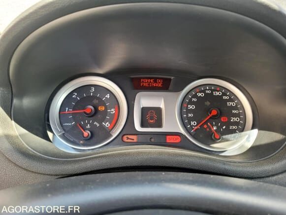 Renault CLIO - Viistoperä: kuva Renault CLIO - Viistoperä Renault CLIO - Viistoperä: kuva Renault CLIO - Viistoperä