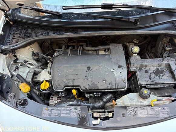 Renault CLIO - Viistoperä: kuva Renault CLIO - Viistoperä Renault CLIO - Viistoperä: kuva Renault CLIO - Viistoperä