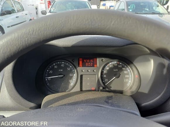 Viistoperä Renault CLIO: kuva Viistoperä Renault CLIO