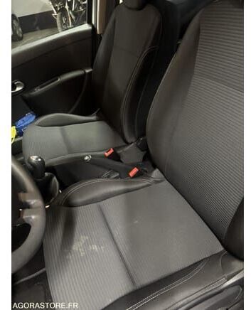 Renault CLIO - Viistoperä: kuva Renault CLIO - Viistoperä Renault CLIO - Viistoperä: kuva Renault CLIO - Viistoperä