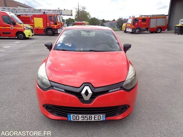 Renault CLIO - Viistoperä: kuva Renault CLIO - Viistoperä Renault CLIO - Viistoperä: kuva Renault CLIO - Viistoperä