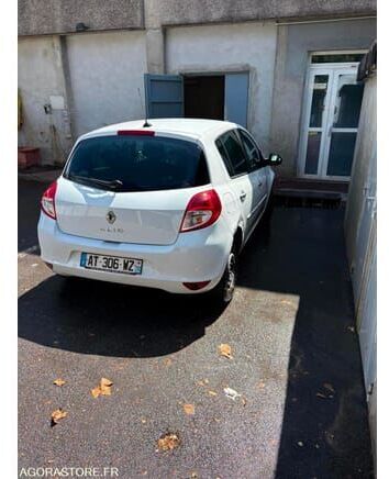 Renault CLIO - Viistoperä: kuva Renault CLIO - Viistoperä Renault CLIO - Viistoperä: kuva Renault CLIO - Viistoperä