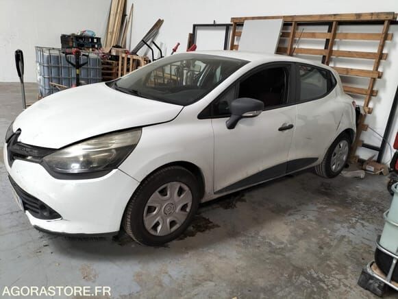 Renault CLIO - Viistoperä: kuva Renault CLIO - Viistoperä Renault CLIO - Viistoperä: kuva Renault CLIO - Viistoperä