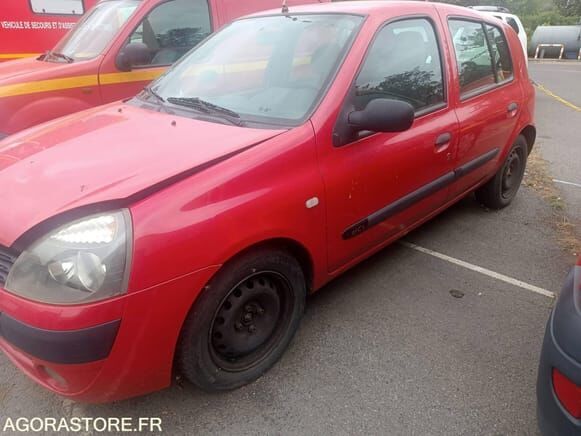 Renault CLIO - Viistoperä: kuva Renault CLIO - Viistoperä Renault CLIO - Viistoperä: kuva Renault CLIO - Viistoperä
