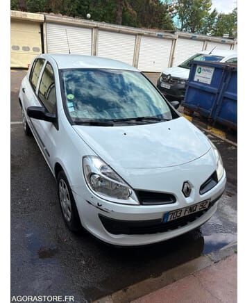 Renault CLIO - Viistoperä: kuva Renault CLIO - Viistoperä Renault CLIO - Viistoperä: kuva Renault CLIO - Viistoperä