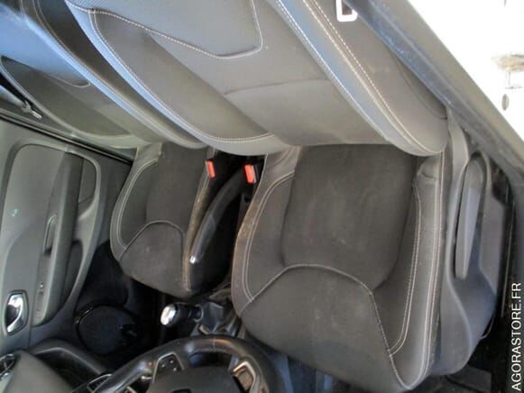 Renault CLIO - Viistoperä: kuva Renault CLIO - Viistoperä Renault CLIO - Viistoperä: kuva Renault CLIO - Viistoperä