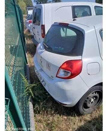 Renault CLIO - Viistoperä: kuva Renault CLIO - Viistoperä Renault CLIO - Viistoperä: kuva Renault CLIO - Viistoperä