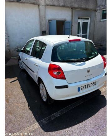 Renault CLIO - Viistoperä: kuva Renault CLIO - Viistoperä Renault CLIO - Viistoperä: kuva Renault CLIO - Viistoperä