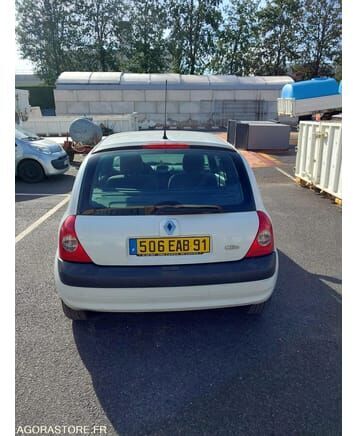Renault CLIO - Viistoperä: kuva Renault CLIO - Viistoperä Renault CLIO - Viistoperä: kuva Renault CLIO - Viistoperä