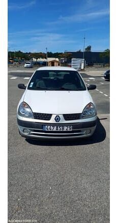Renault CLIO - Viistoperä: kuva Renault CLIO - Viistoperä Renault CLIO - Viistoperä: kuva Renault CLIO - Viistoperä