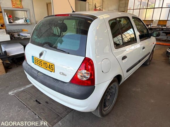 Renault CLIO - Viistoperä: kuva Renault CLIO - Viistoperä Renault CLIO - Viistoperä: kuva Renault CLIO - Viistoperä