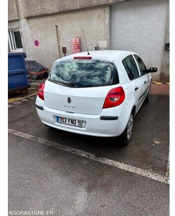 Renault CLIO - Viistoperä: kuva Renault CLIO - Viistoperä Renault CLIO - Viistoperä: kuva Renault CLIO - Viistoperä