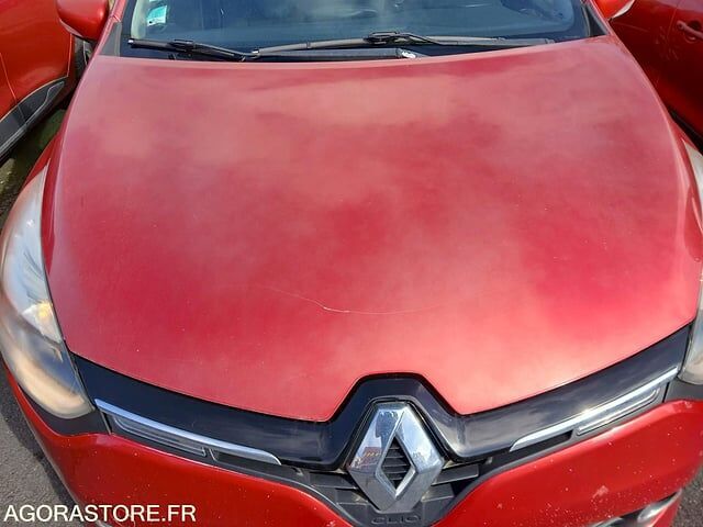 Renault CLIO4 - Viistoperä: kuva Renault CLIO4 - Viistoperä Renault CLIO4 - Viistoperä: kuva Renault CLIO4 - Viistoperä