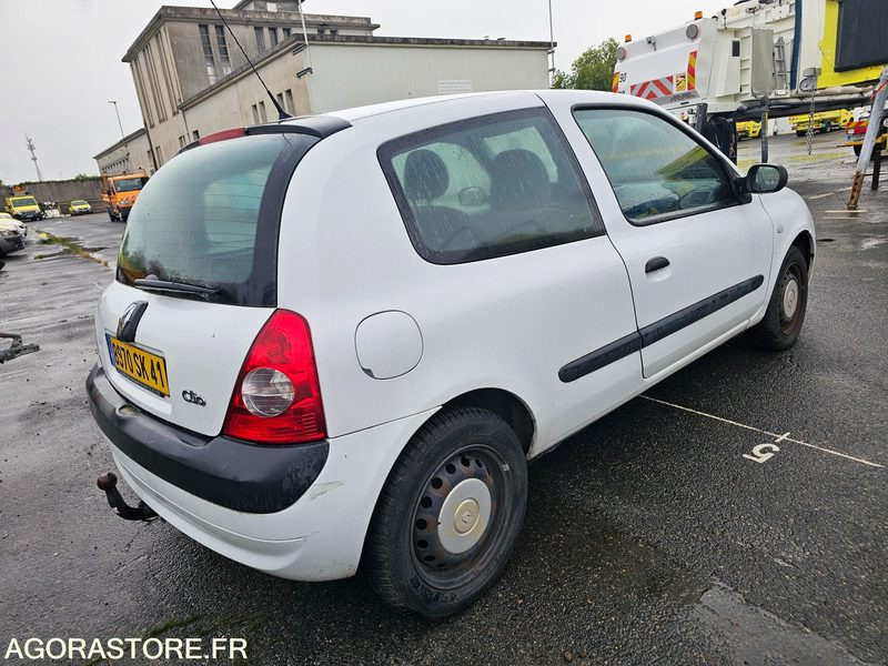 Renault Clio - 2005 - 94635KM - 8970SK41 - Henkilöauto: kuva Renault Clio - 2005 - 94635KM - 8970SK41 - Henkilöauto Renault Clio - 2005 - 94635KM - 8970SK41 - Henkilöauto: kuva Renault Clio - 2005 - 94635KM - 8970SK41 - Henkilöauto