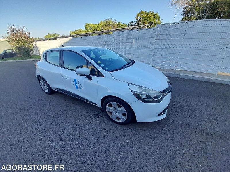 Renault - Clio - 2013 - 158535KM - Henkilöauto: kuva Renault - Clio - 2013 - 158535KM - Henkilöauto Renault - Clio - 2013 - 158535KM - Henkilöauto: kuva Renault - Clio - 2013 - 158535KM - Henkilöauto