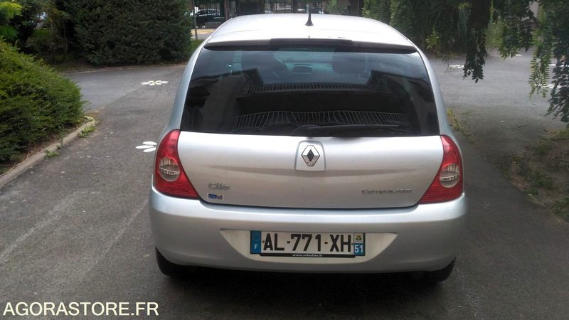 Renault Clio Campus 155254 kms 2010 - Henkilöauto: kuva Renault Clio Campus 155254 kms 2010 - Henkilöauto Renault Clio Campus 155254 kms 2010 - Henkilöauto: kuva Renault Clio Campus 155254 kms 2010 - Henkilöauto