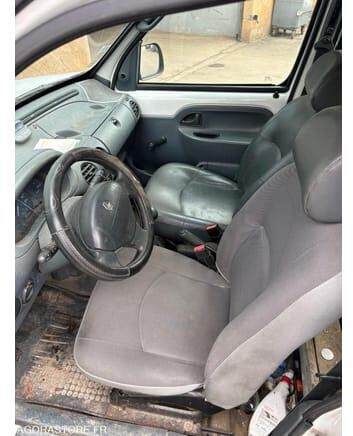 Renault FOURGONNETTE RENAULT KANGOO - Pieni pakettiauto: kuva Renault FOURGONNETTE RENAULT KANGOO - Pieni pakettiauto Renault FOURGONNETTE RENAULT KANGOO - Pieni pakettiauto: kuva Renault FOURGONNETTE RENAULT KANGOO - Pieni pakettiauto