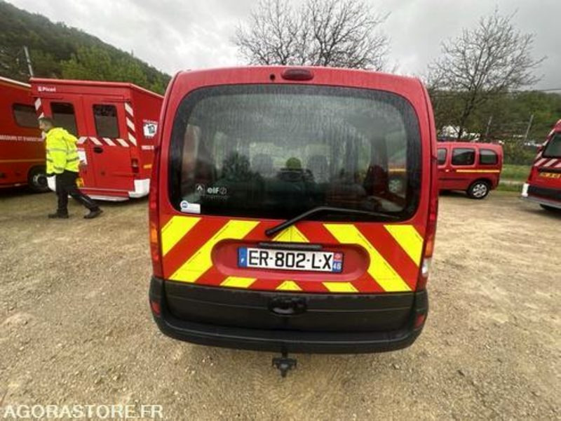 Renault Kangoo - ER802LX - Pieni pakettiauto: kuva Renault Kangoo - ER802LX - Pieni pakettiauto Renault Kangoo - ER802LX - Pieni pakettiauto: kuva Renault Kangoo - ER802LX - Pieni pakettiauto