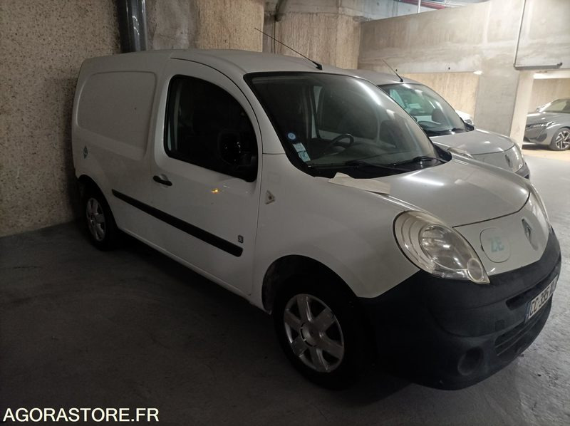 Renault Kangoo Electrique - 2012 - 23 000 km - Pieni pakettiauto, Sähköpakettiauto: kuva Renault Kangoo Electrique - 2012 - 23 000 km - Pieni pakettiauto, Sähköpakettiauto Renault Kangoo Electrique - 2012 - 23 000 km - Pieni pakettiauto, Sähköpakettiauto: kuva Renault Kangoo Electrique - 2012 - 23 000 km - Pieni pakettiauto, Sähköpakettiauto